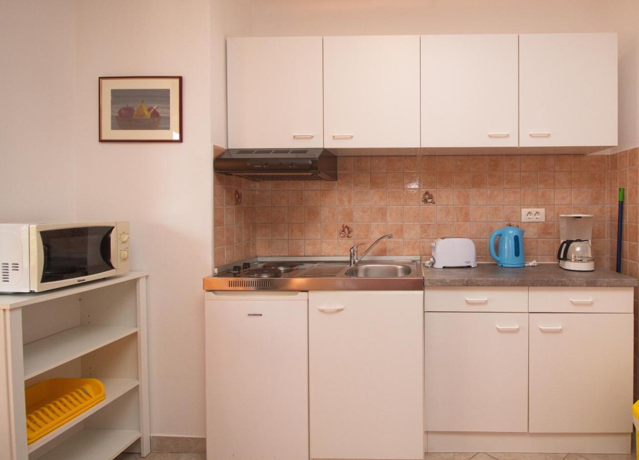 Apartments Lidija روفينج المظهر الخارجي الصورة
