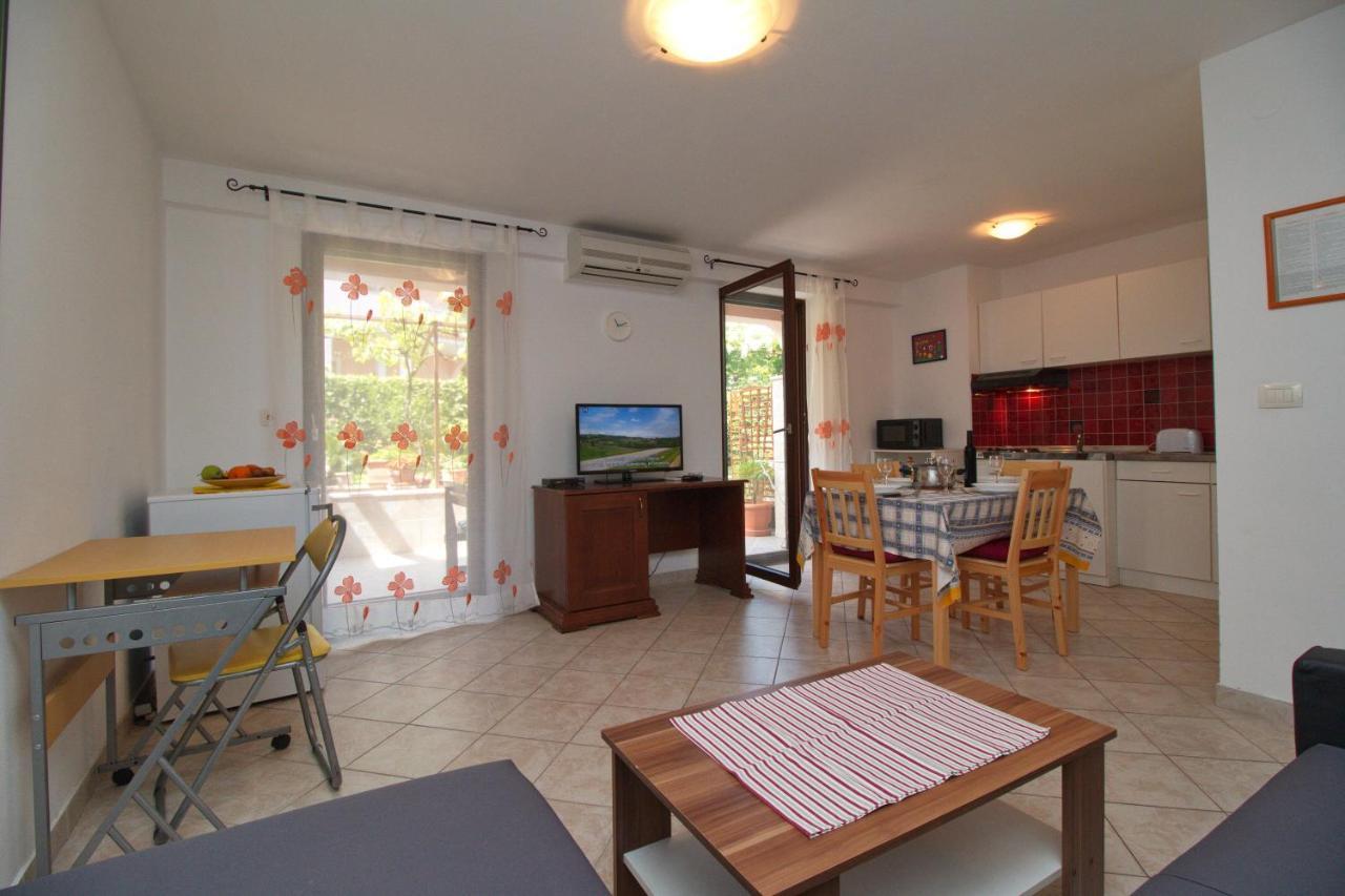Apartments Lidija روفينج المظهر الخارجي الصورة