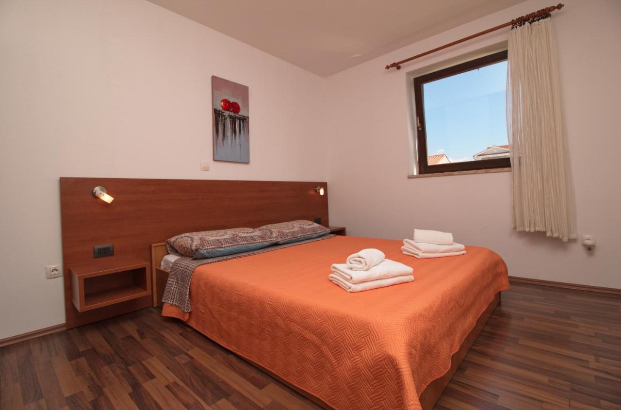Apartments Lidija روفينج المظهر الخارجي الصورة