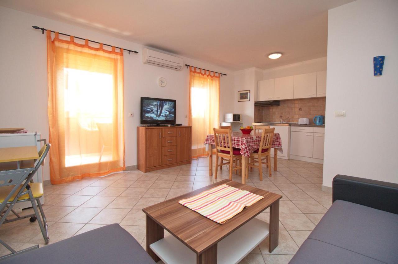 Apartments Lidija روفينج المظهر الخارجي الصورة